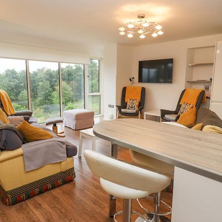 Beautiful Cotswold View Apartment Bourton-on-the-Water Luaran gambar